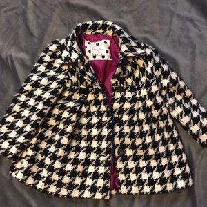 Houndstooth peacoat